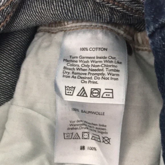 Eddie Bauer distressed boyfriend Capri jeans like new never worn size 6 petite - Picture 4 of 5